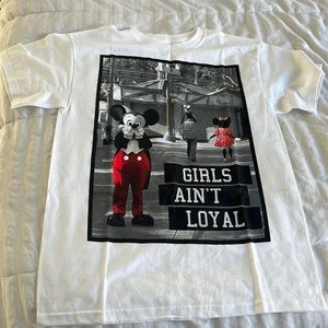 Brand new graphic tshirt